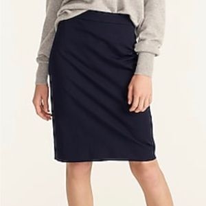 Loft size 6 pencil skirt